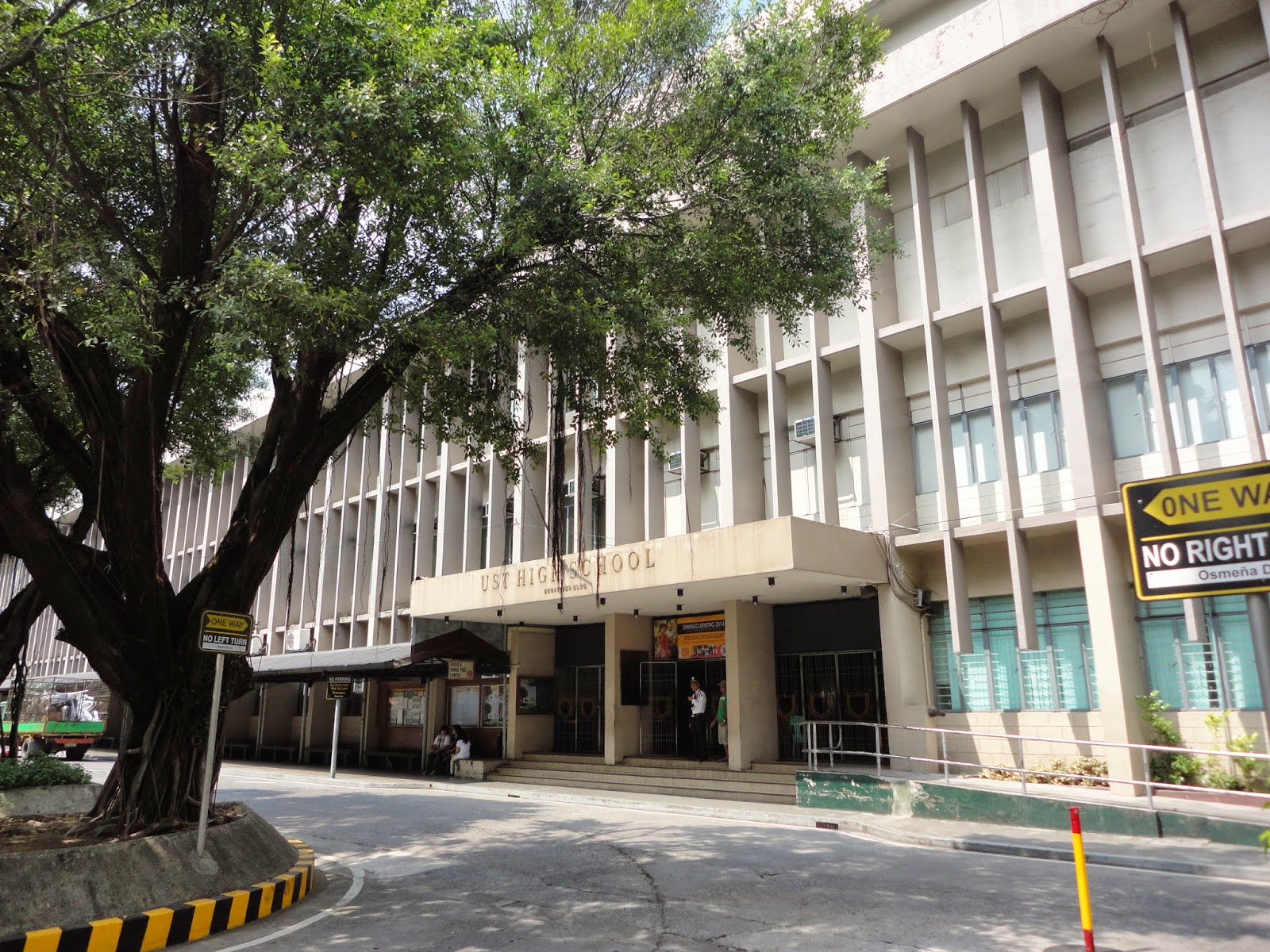 UST-JHS
